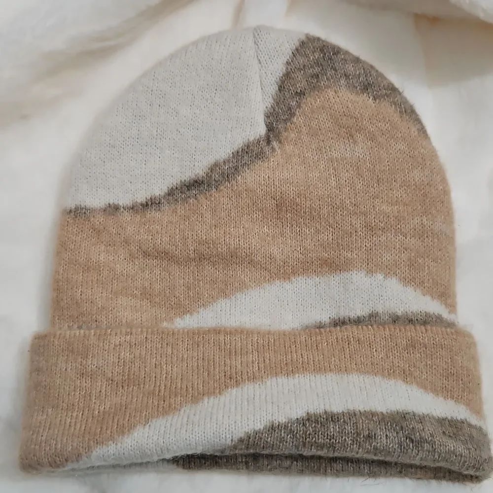 Anthropologie Maeve Soft Beige Knit Sweater